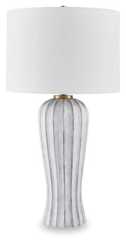 AshleyLanwell Table Lamps