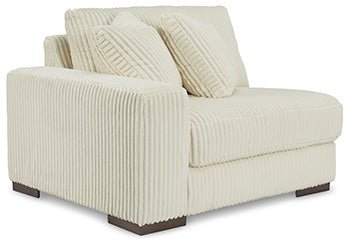 AshleyLindyn 3 - Piece Sectional with Chaise