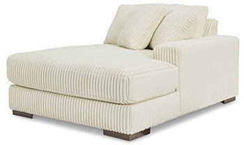 AshleyLindyn 4 - Piece Sectional with Chaise