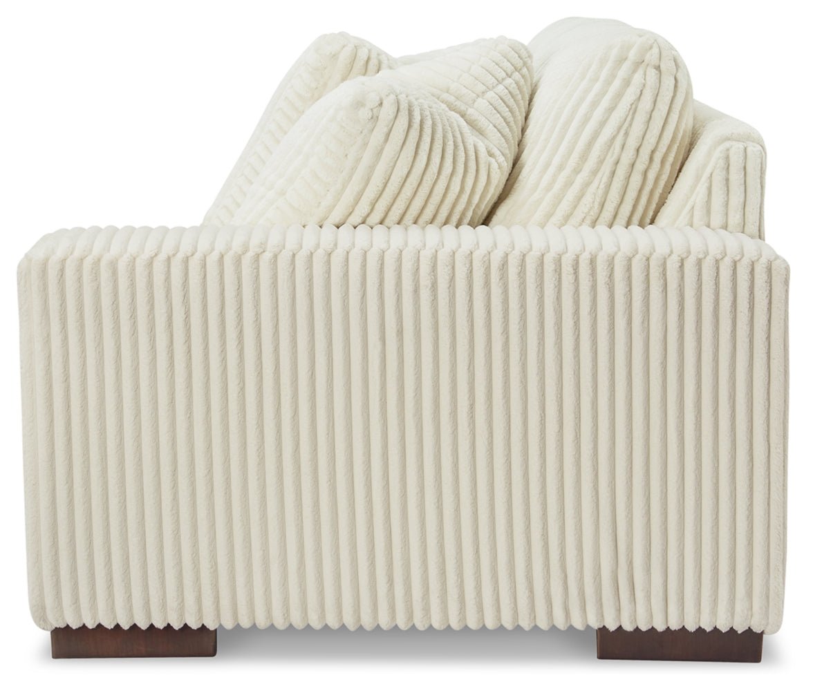 AshleyLindyn 6 - Piece Sectional