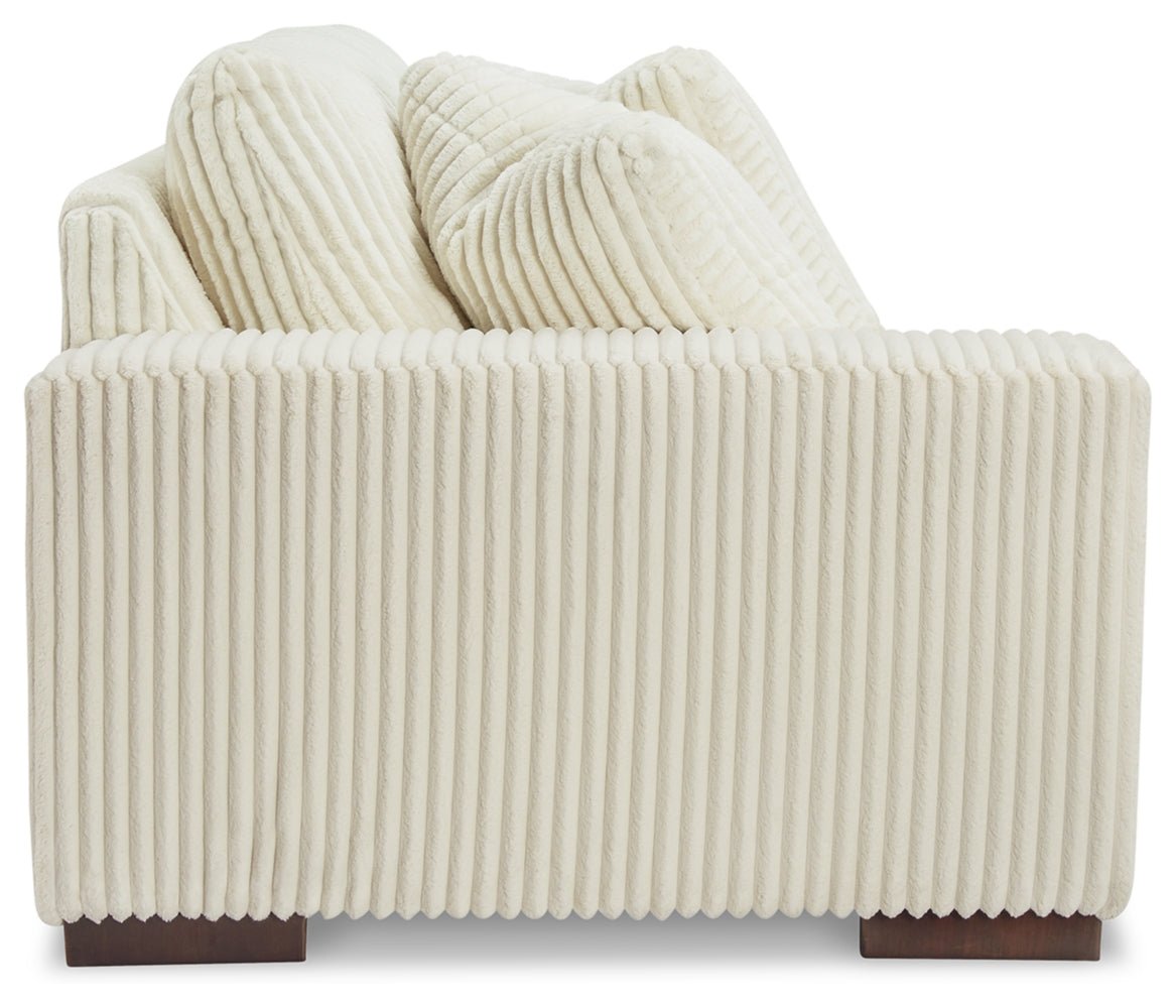 AshleyLindyn 6 - Piece Sectional