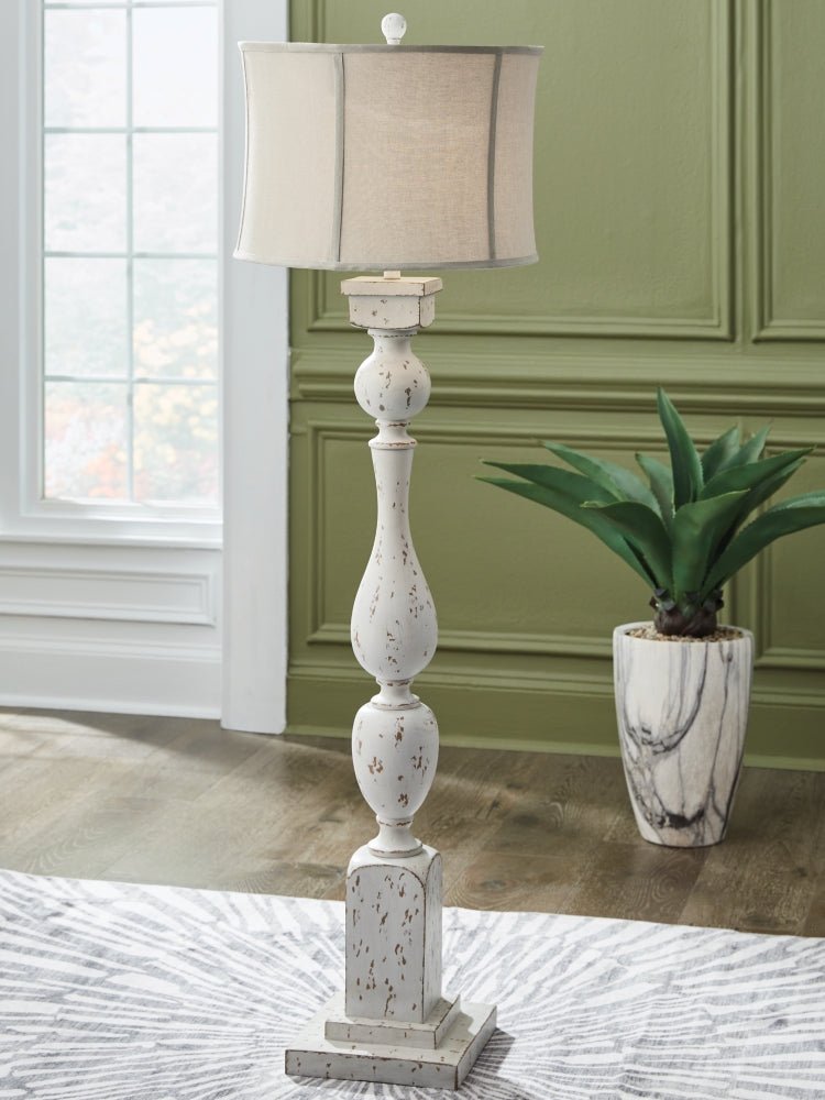 AshleyMadsbrook Floor Lamps