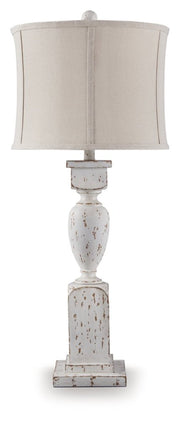 AshleyMadsbrook Table Lamps