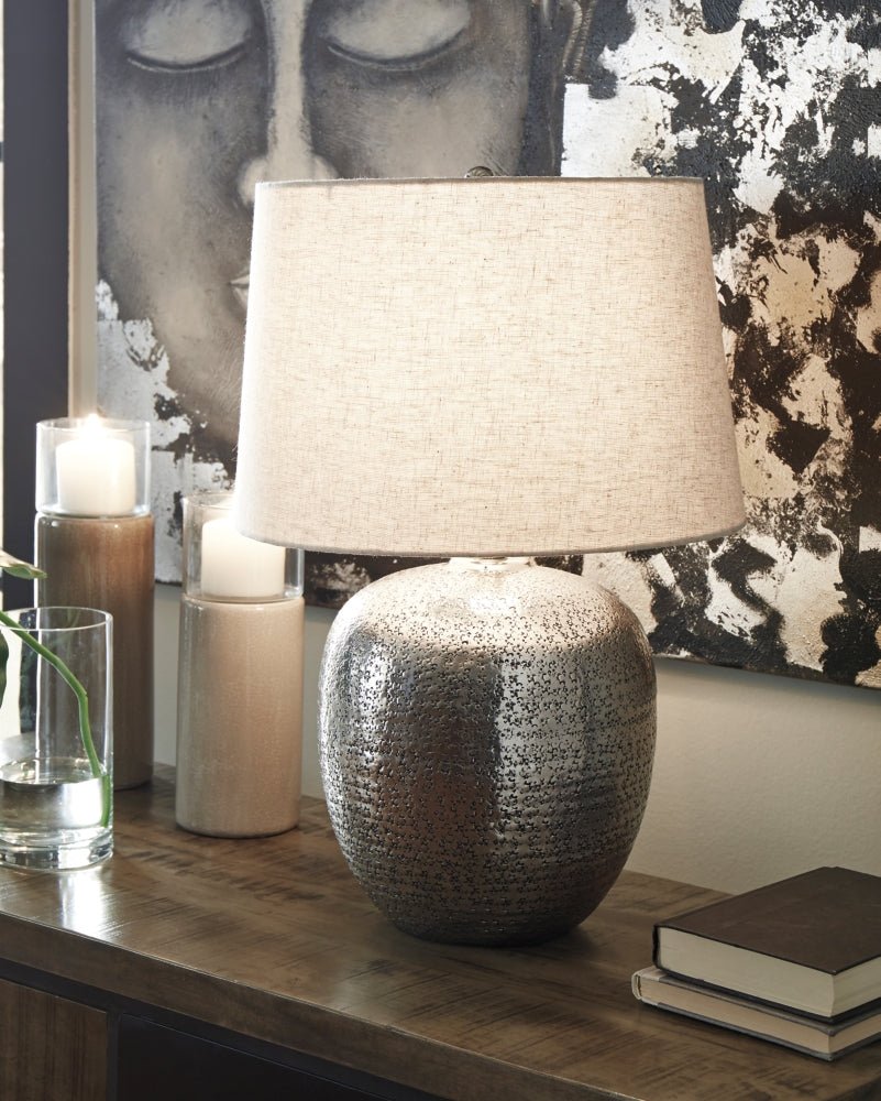 AshleyMagalie Table Lamps