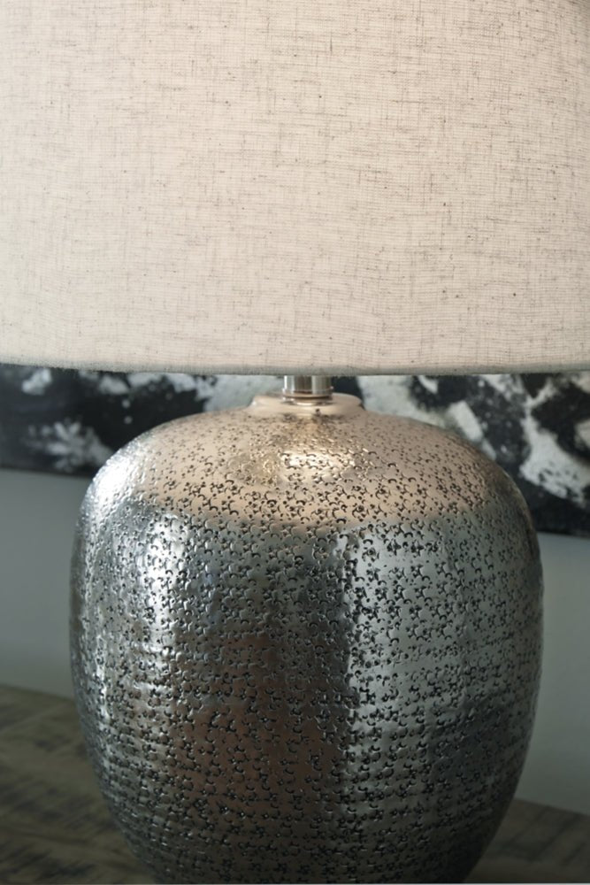 AshleyMagalie Table Lamps