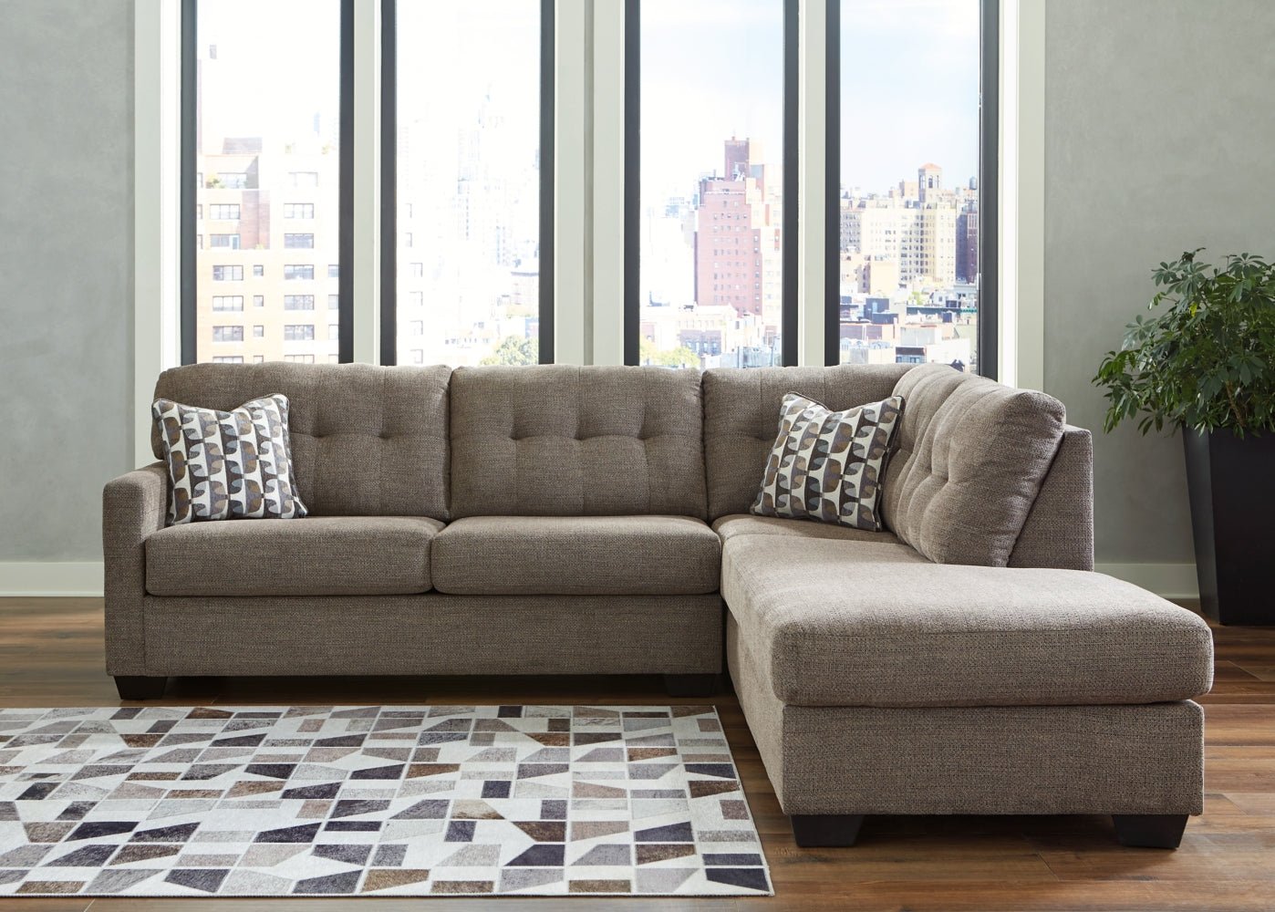 AshleyMahoney 2 - Piece Sectional with Chaise