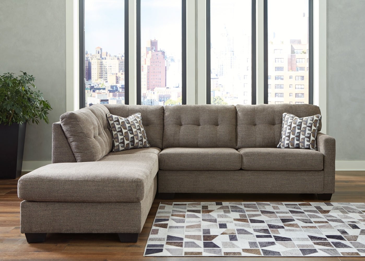 AshleyMahoney 2 - Piece Sectional with Chaise