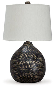 AshleyMaire Table Lamps