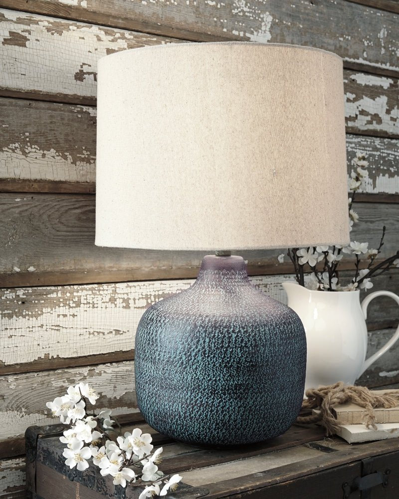 AshleyMalthace Table Lamps