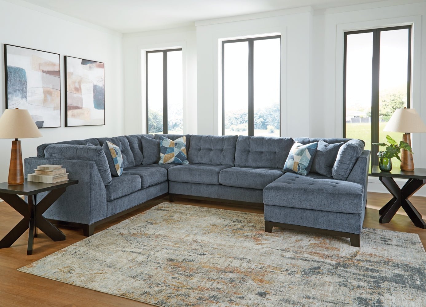 AshleyMaxon Place 3 - Piece Sectional with Chaise