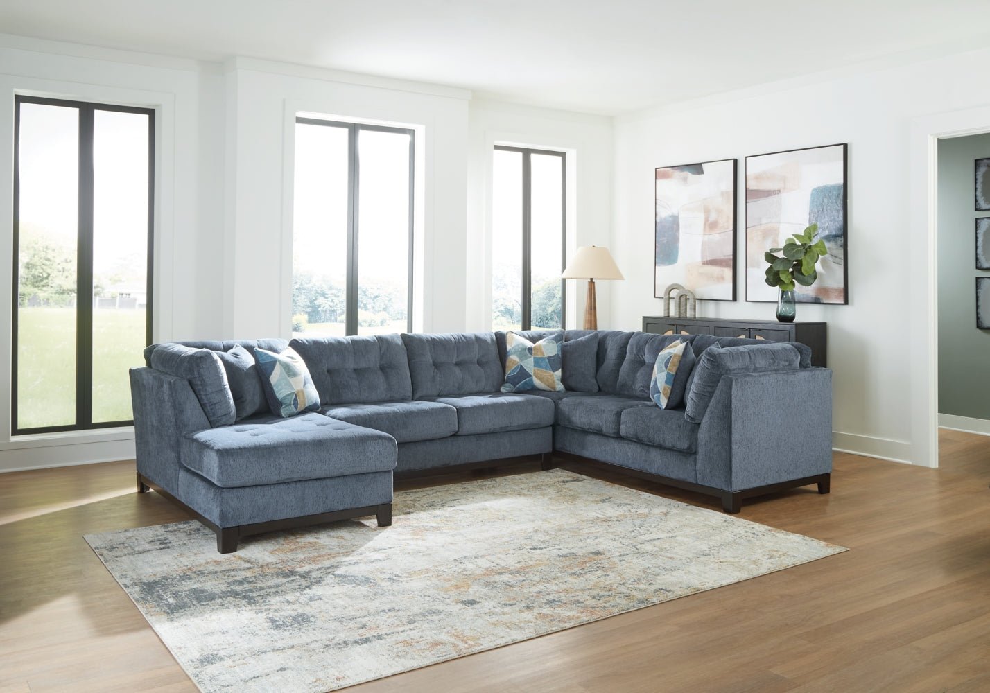 AshleyMaxon Place 3 - Piece Sectional with Chaise