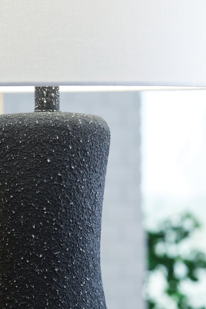 AshleyMaykins Table Lamps