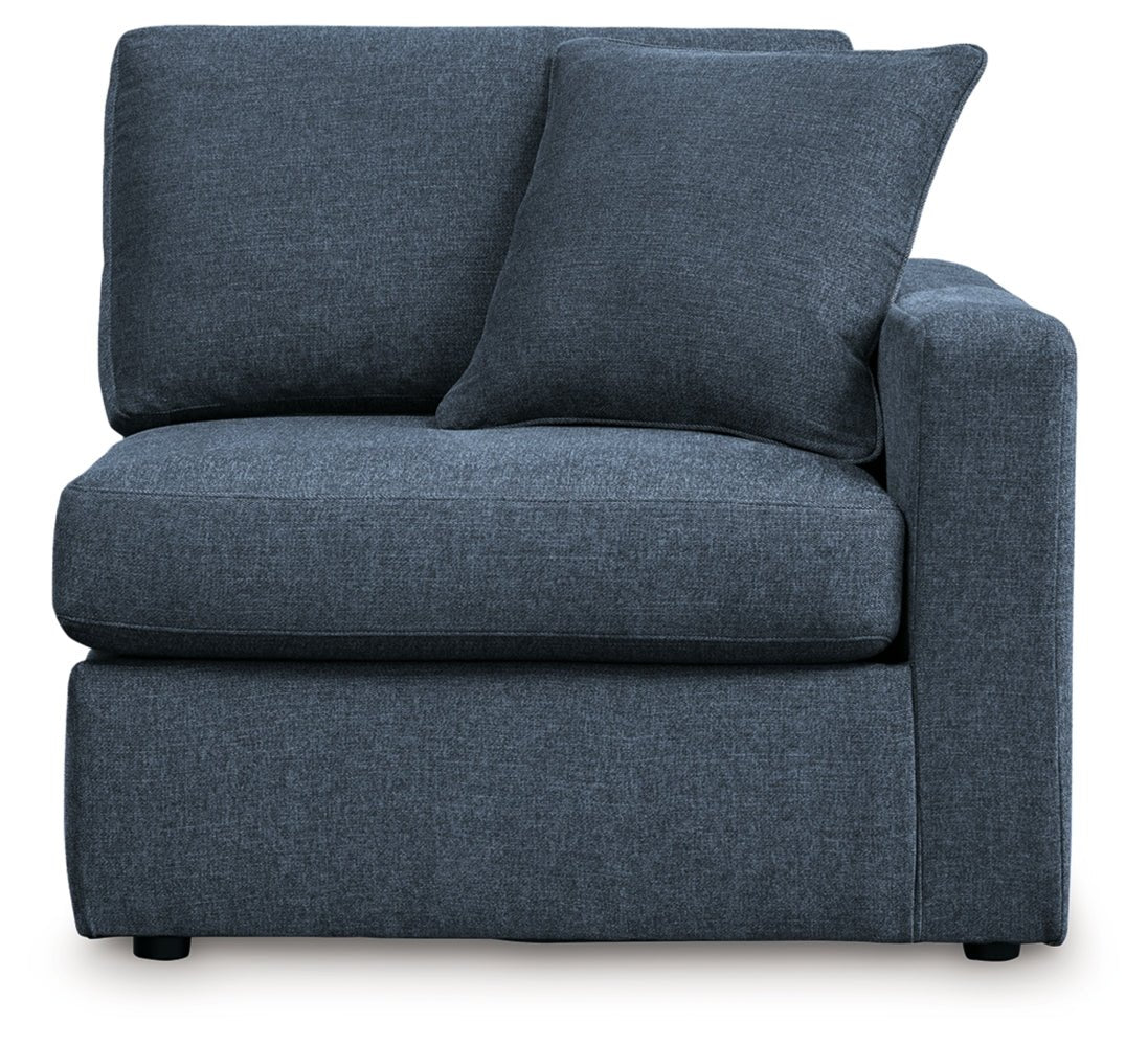 AshleyModmax 5 - Piece Sectional with Audio System