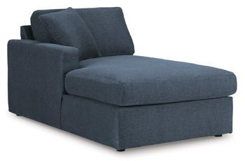 AshleyModmax 7 - Piece Sectional