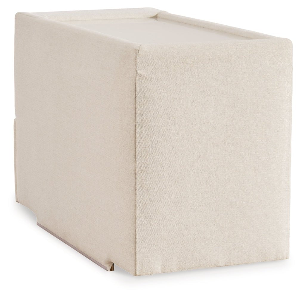 AshleyModmax 7 - Piece Sectional