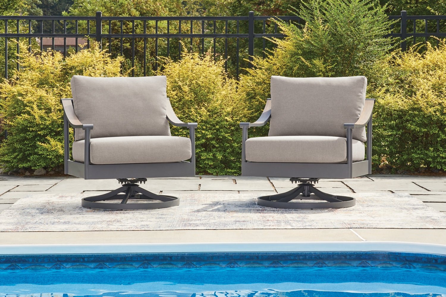 AshleyOcean Beach Outdoor Swivel Lounge with Cushion