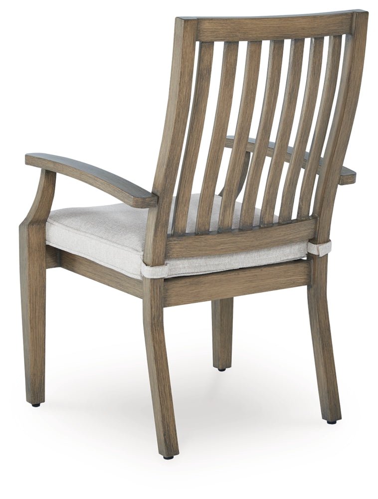 AshleyRainier Ranch Outdoor Dining Set