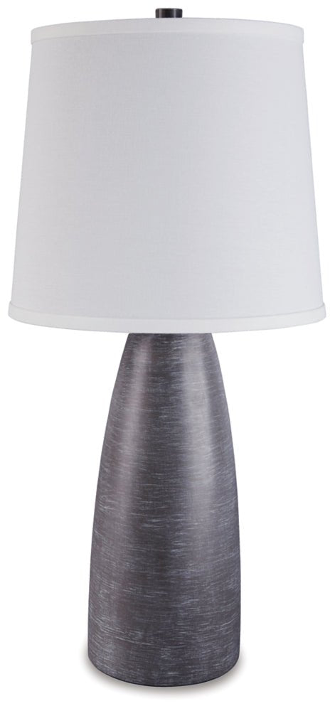 AshleyShavontae Table Lamps