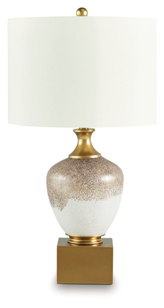 AshleyTavisburg Table Lamps
