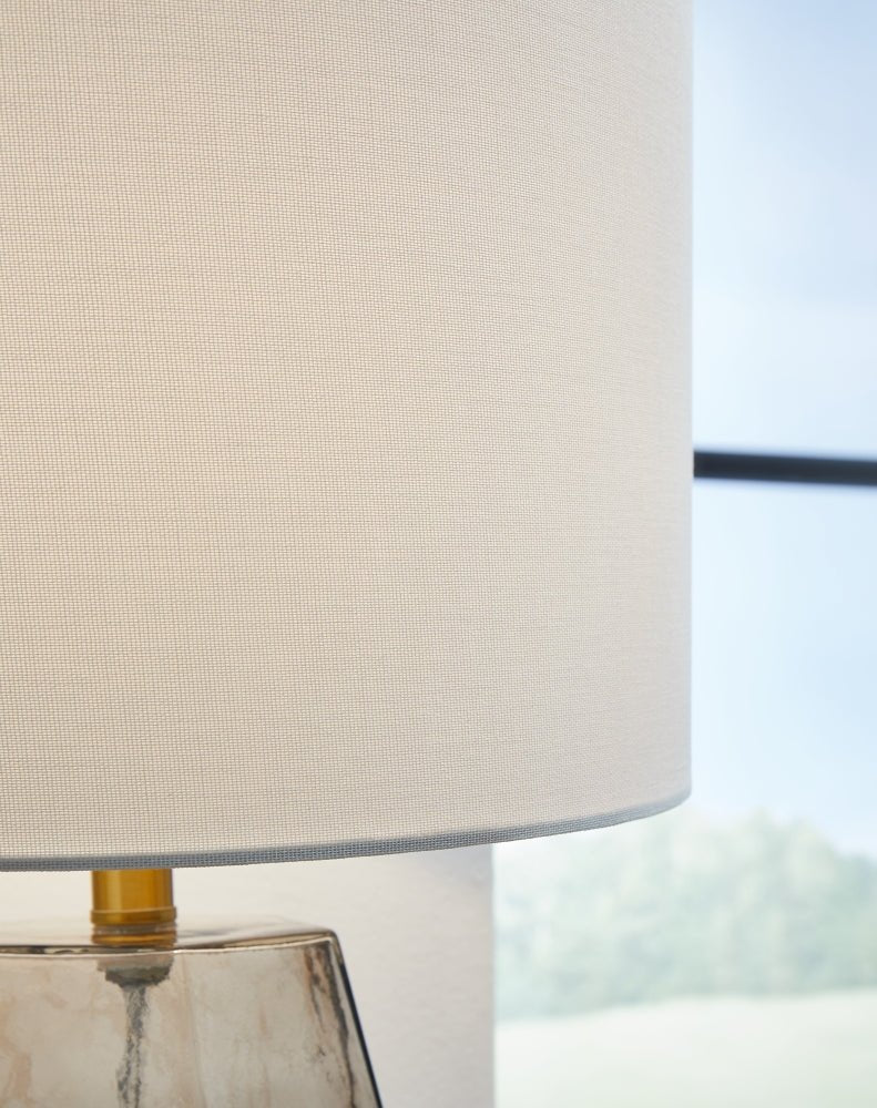 AshleyTaylow Table Lamps