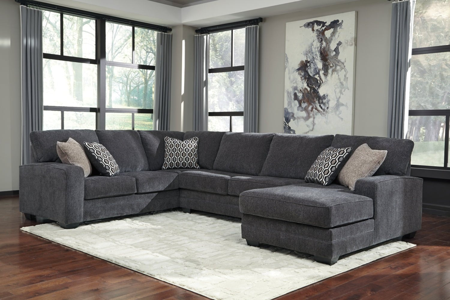 AshleyTracling 3 - Piece Sectional with Chaise