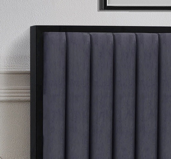 Grey Velvet Upholstered Bed IF-5545