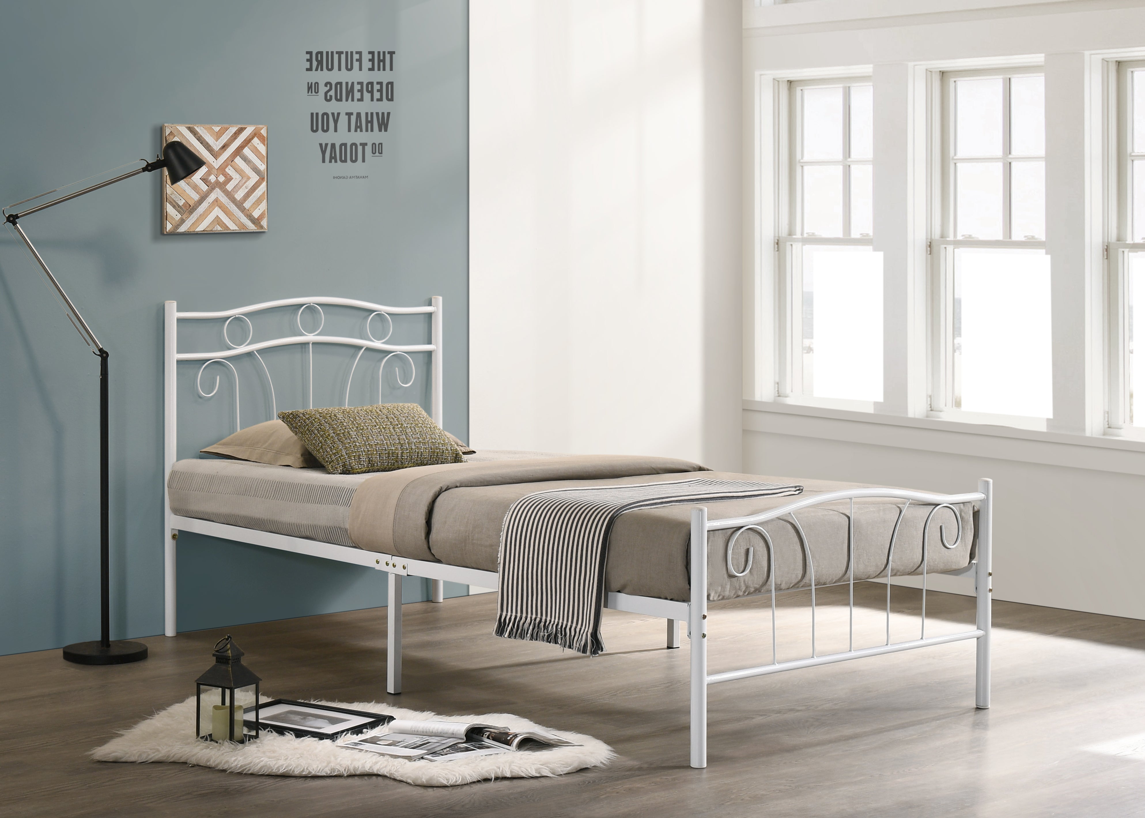 White Metal Bed IF-155W