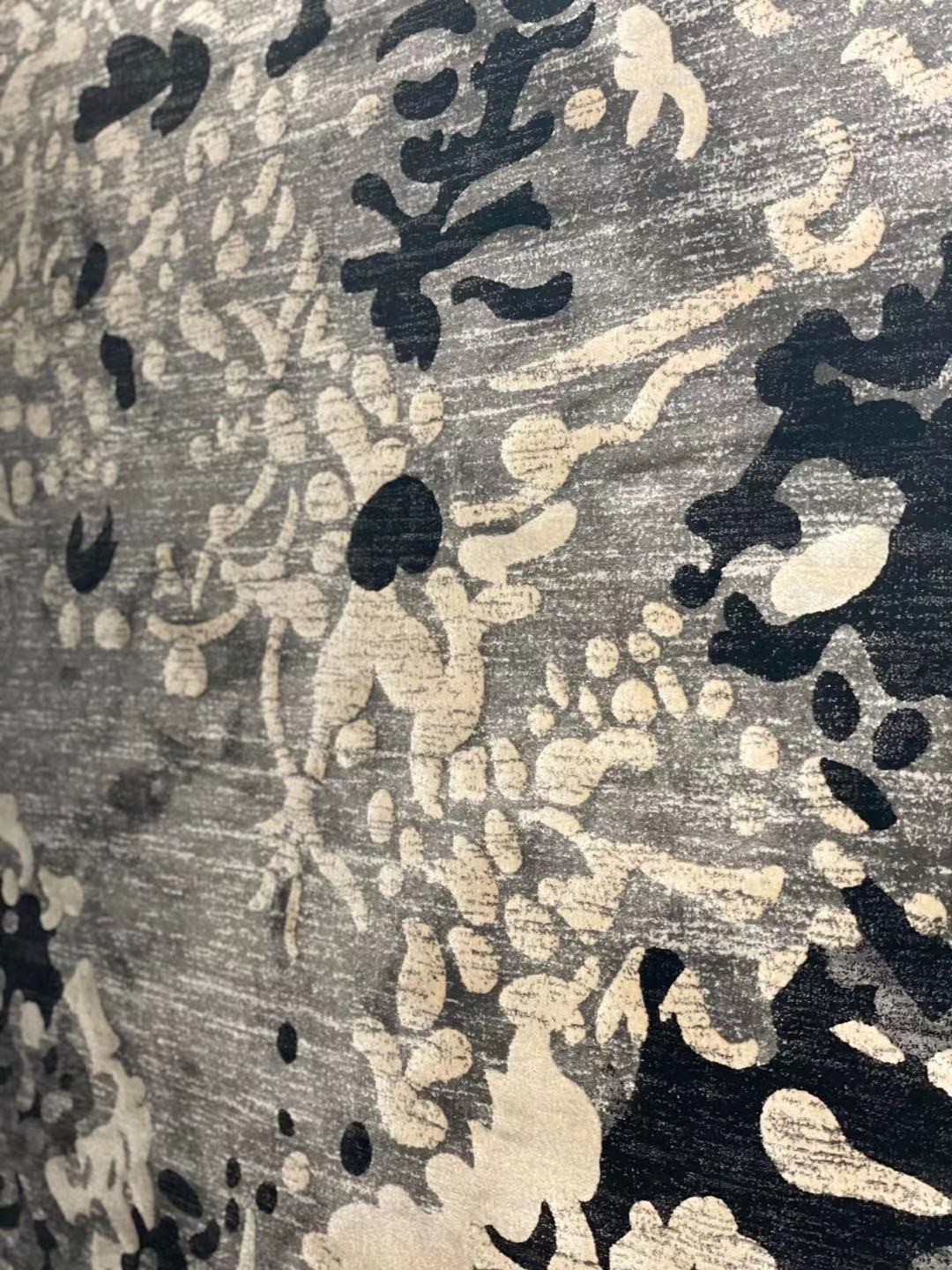 0CM - Cambridge Grey/Black Rectangular Area Rug - 5x8