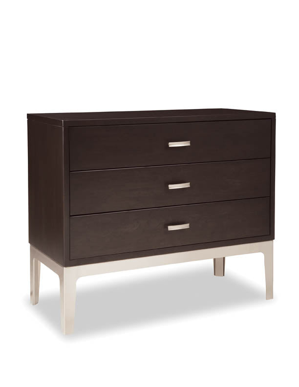 Durham FurnitureBachelors Chest