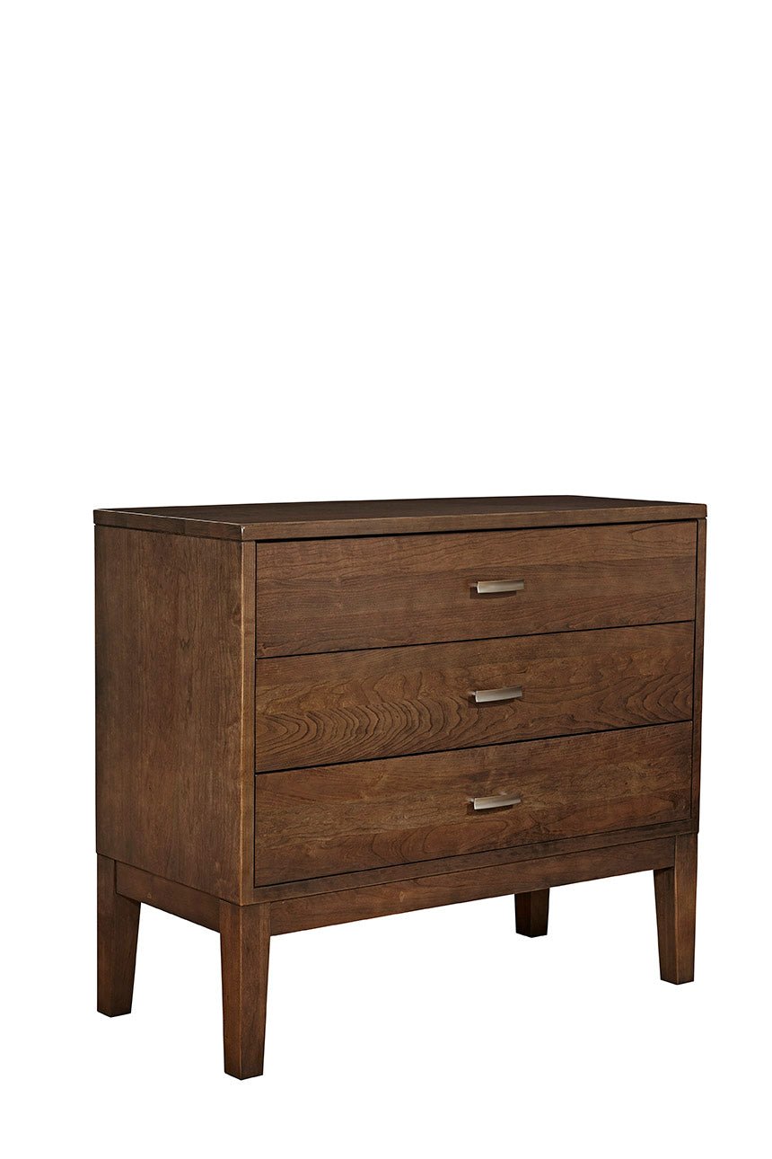 Durham FurnitureBachelors Chest