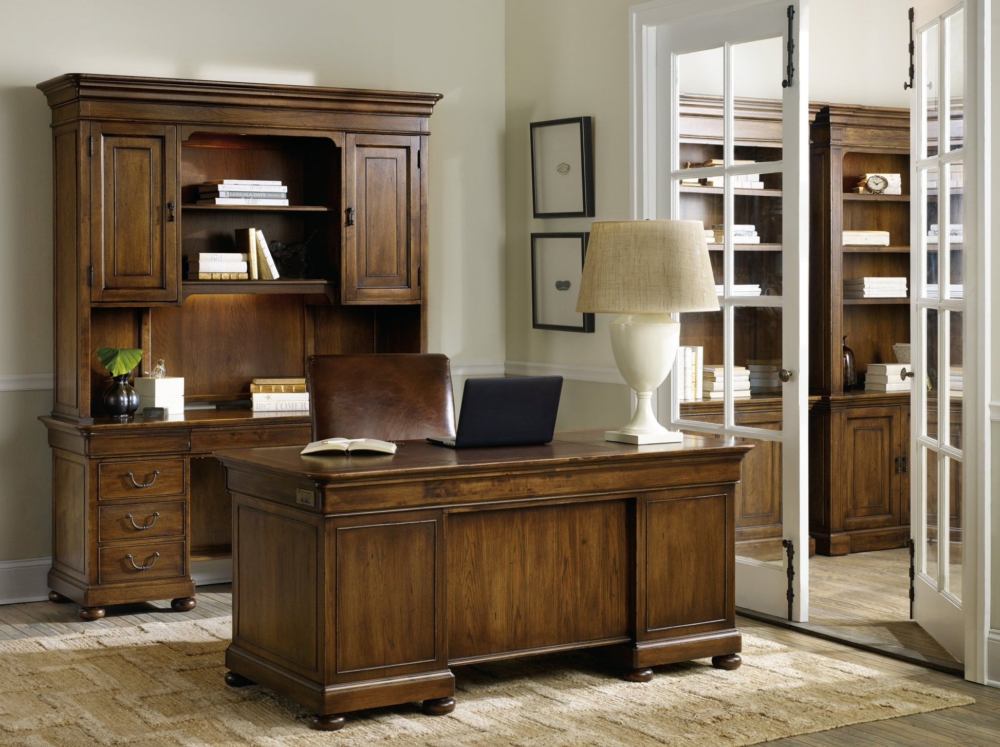 HookerArchivist Executive Desk