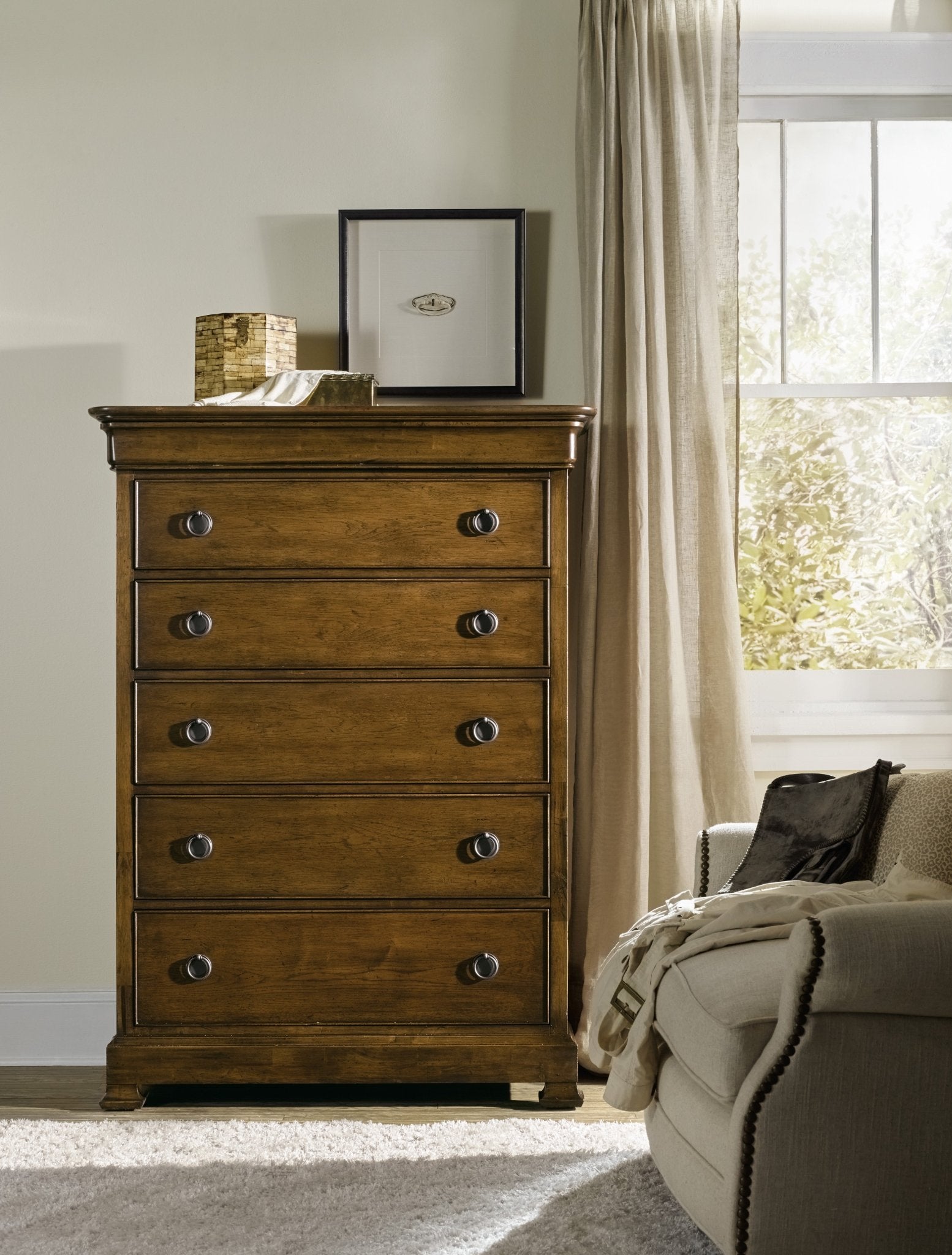 HookerArchivist Six - Drawer Chest
