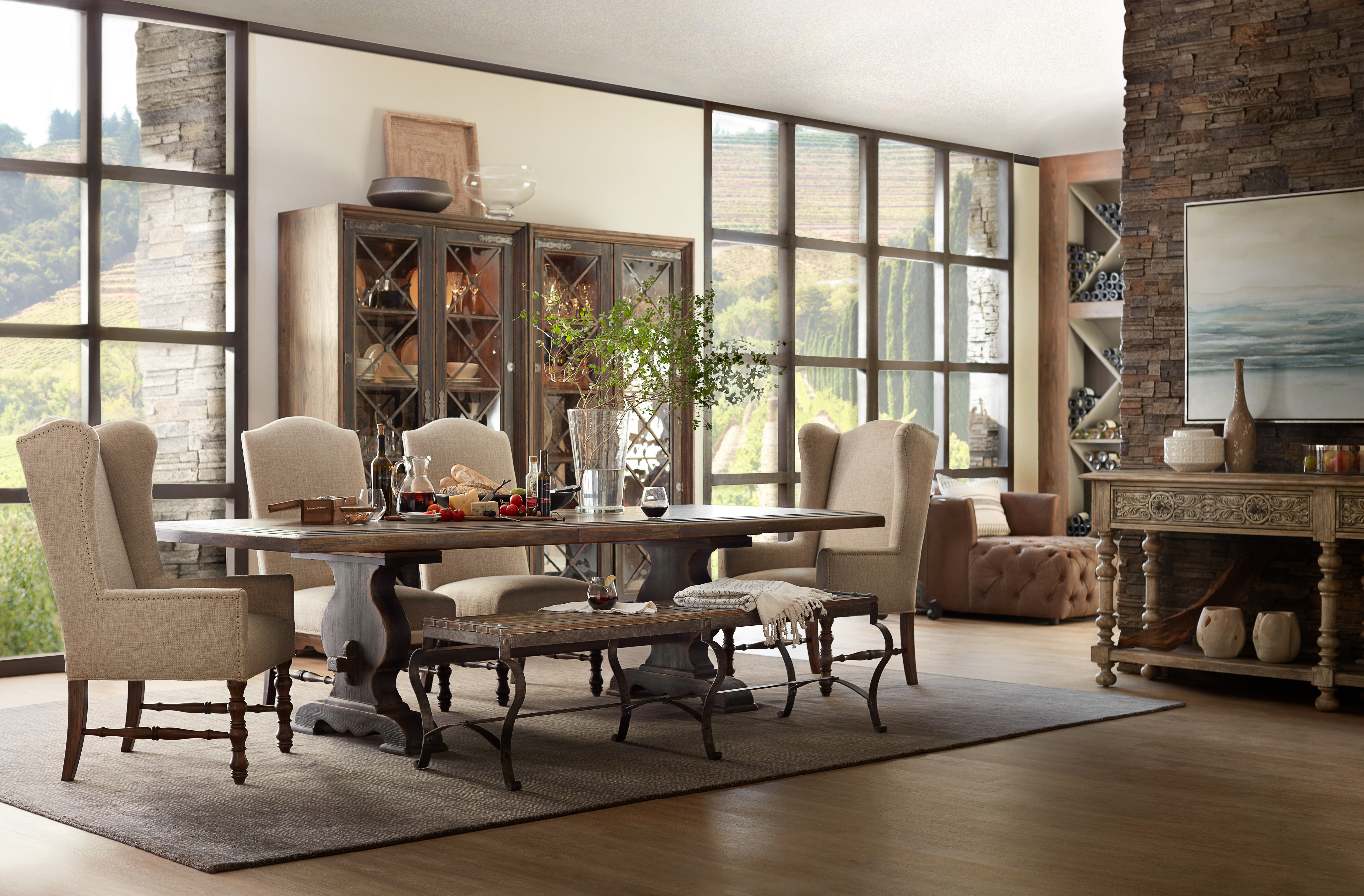 Bandera 86in Table with 2-18in Leaves