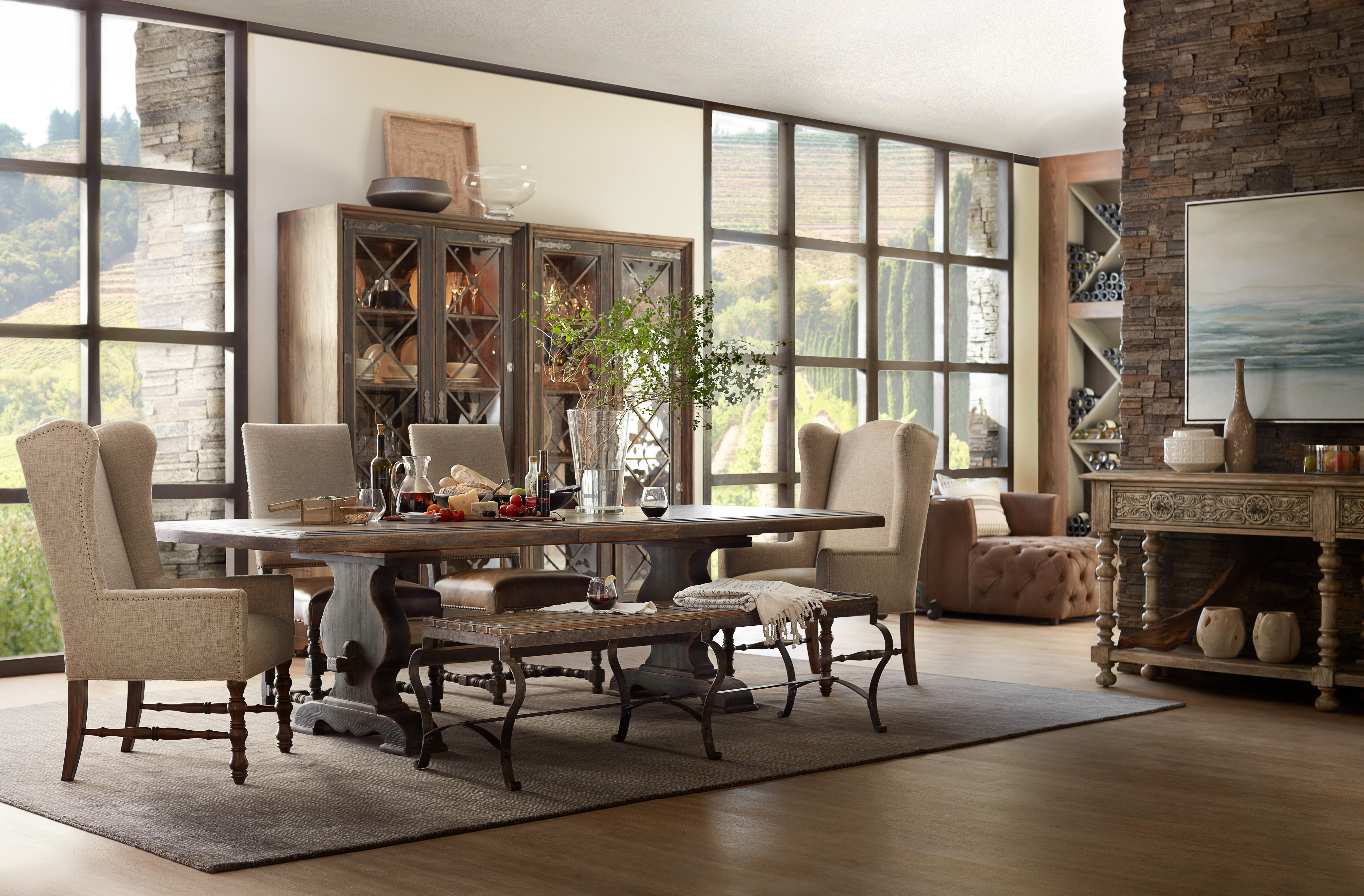 Bandera 86in Table with 2-18in Leaves