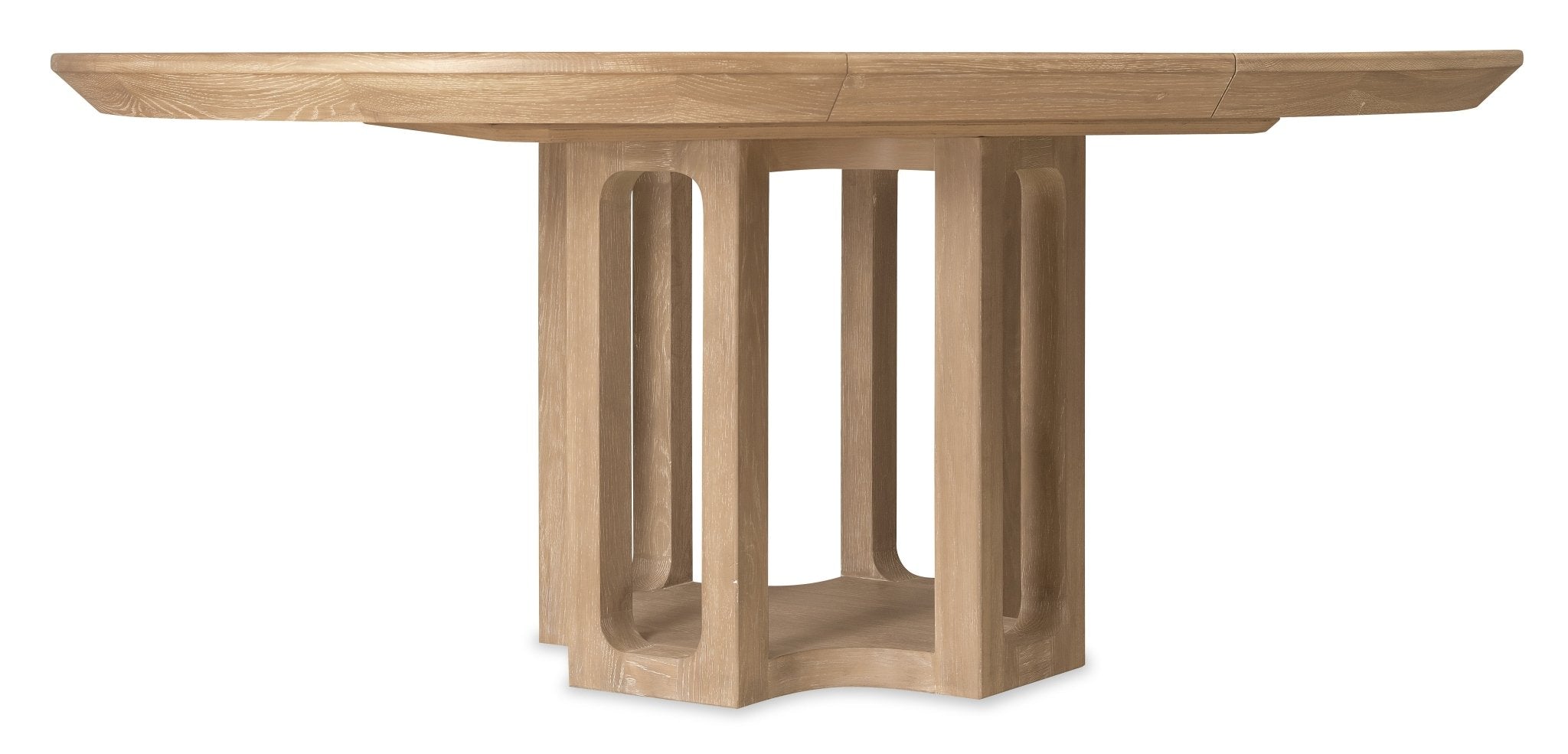 HookerBanyon Bay Round Dining Table with One 18 - inch Leaf