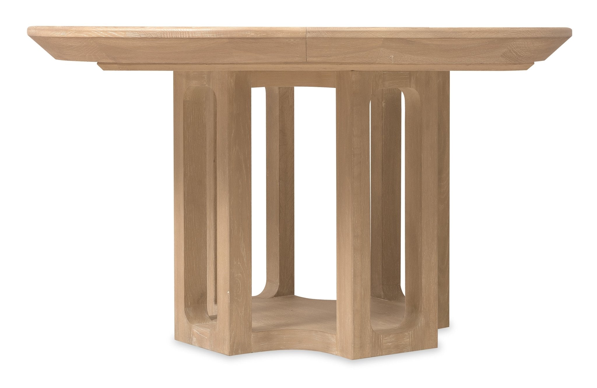 HookerBanyon Bay Round Dining Table with One 18 - inch Leaf