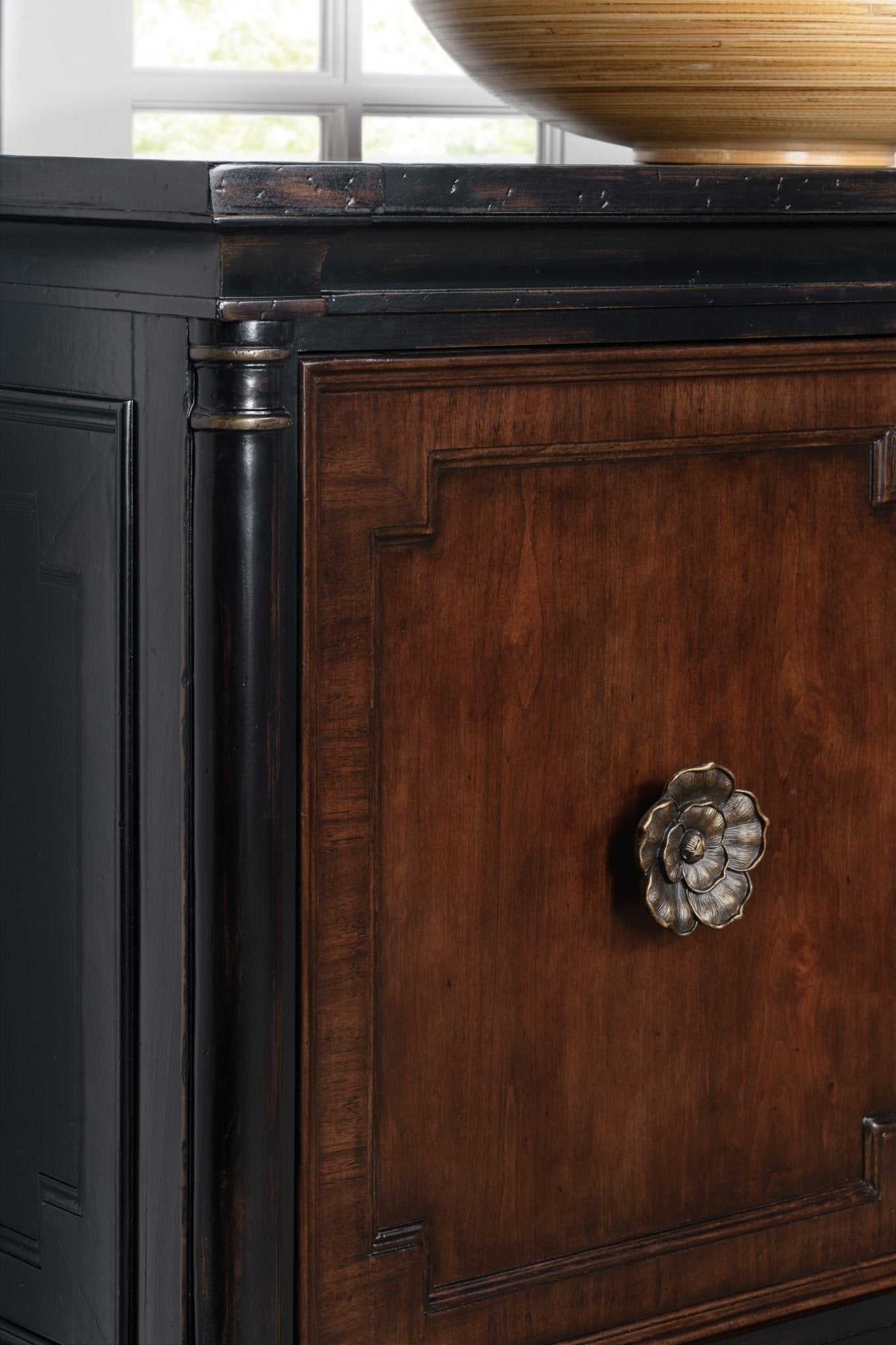 HookerCharleston Entertainment Console