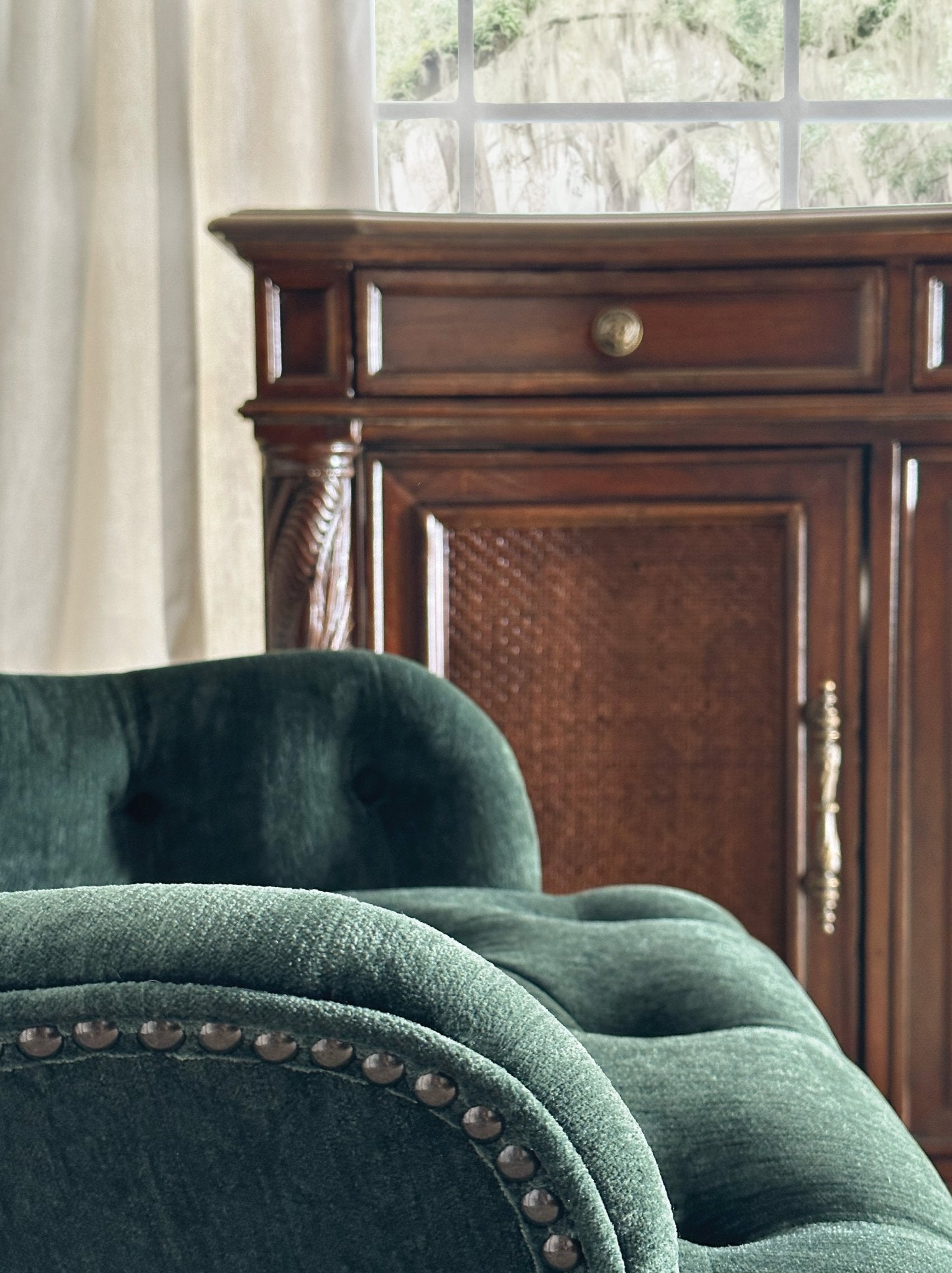 HookerCharleston Host Chair