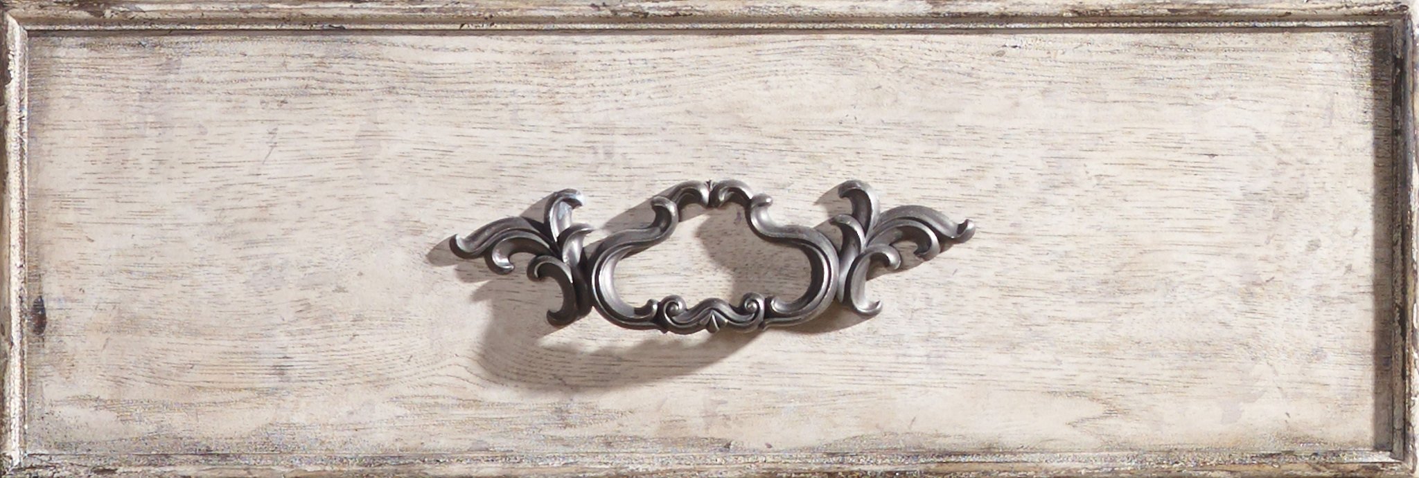 HookerChatelet Dresser