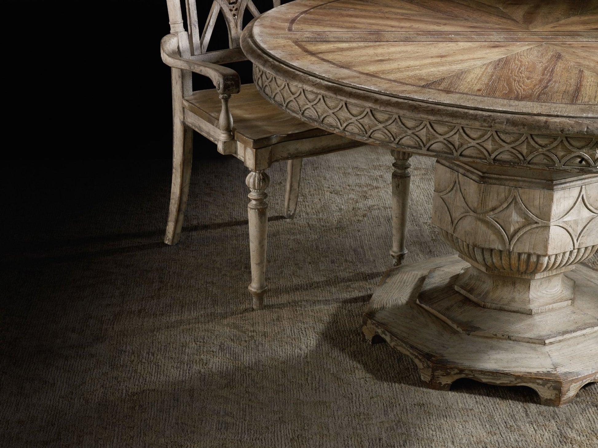 HookerChatelet Round Dining Table with One 20'' Leaf