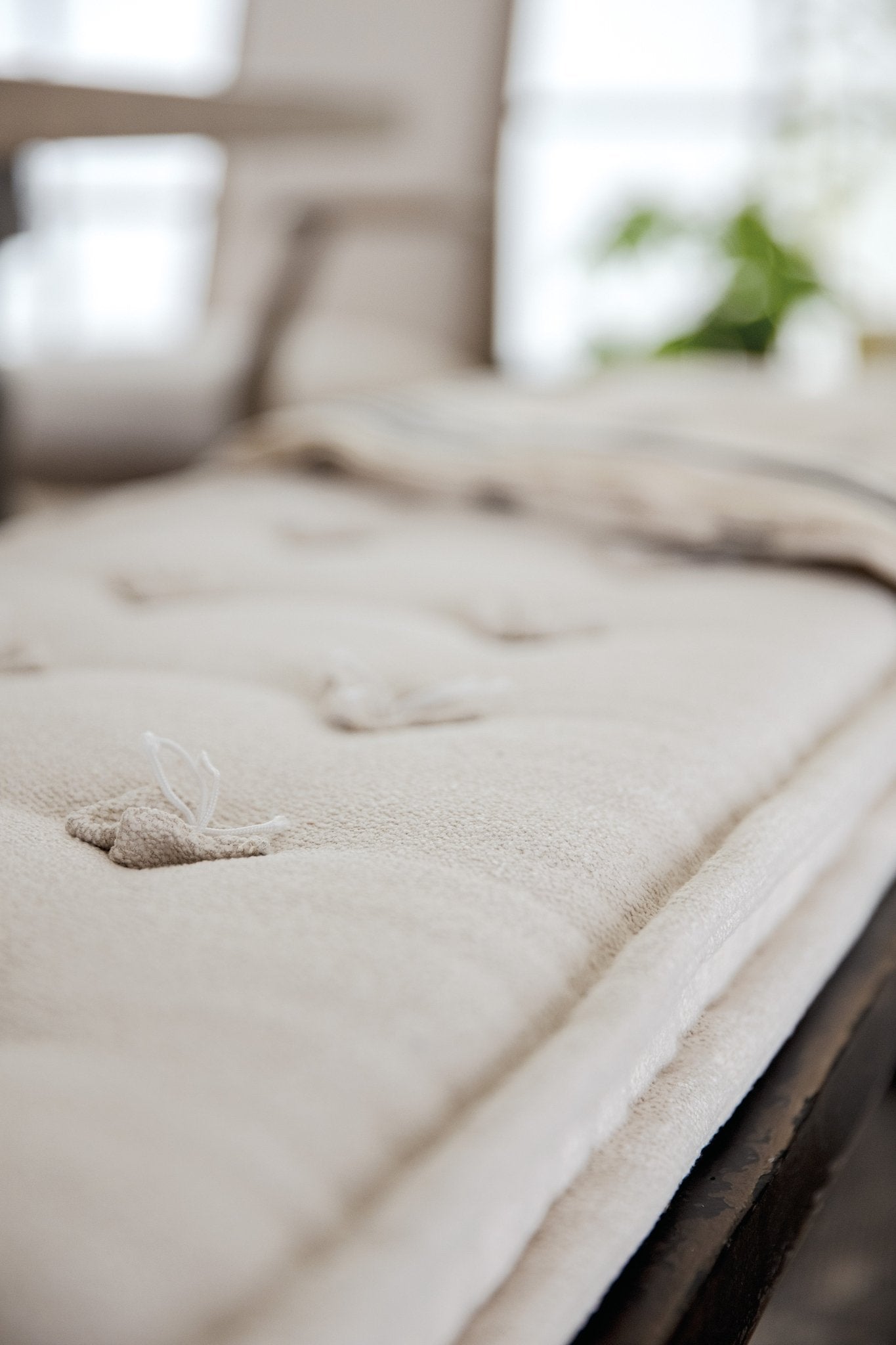 HookerCiao Bella Bench