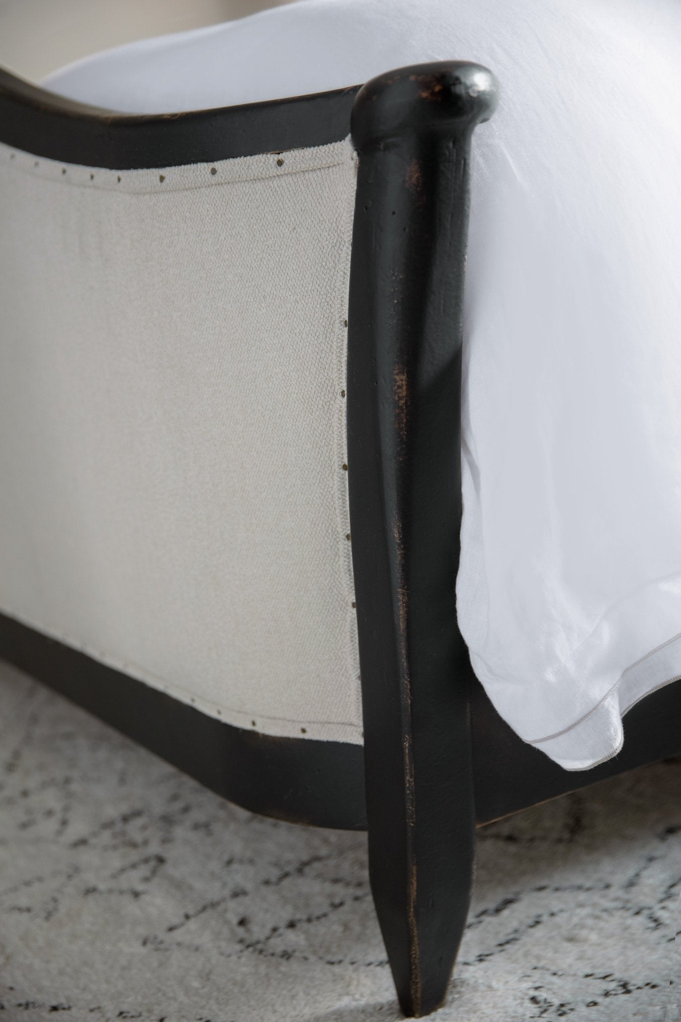 HookerCiao Bella Cal King Upholstered Bed - Black