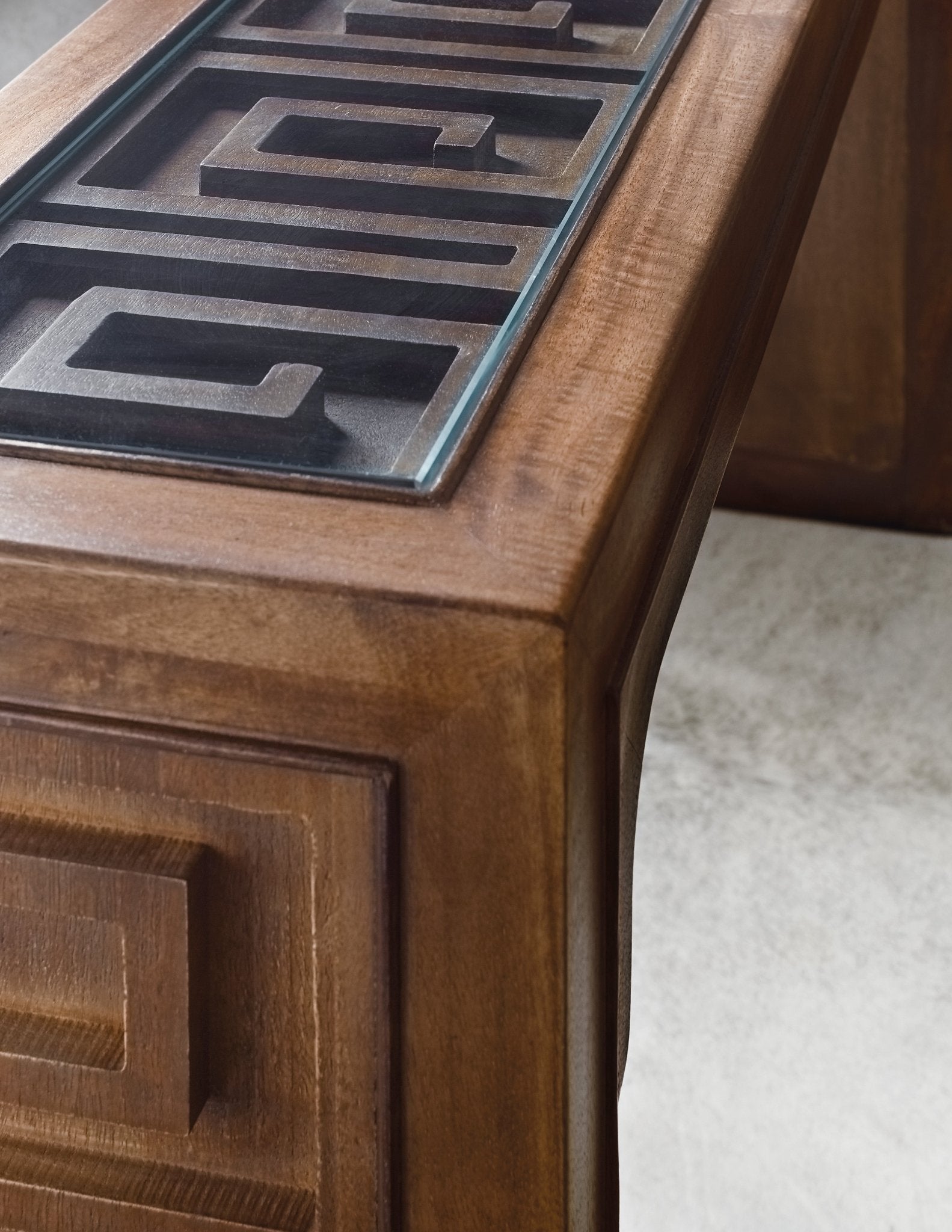 HookerCommerce & Market Thrace Console Table