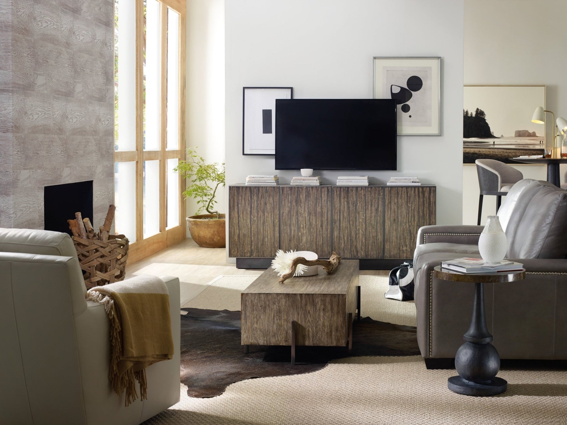 HookerCurata Accent Table