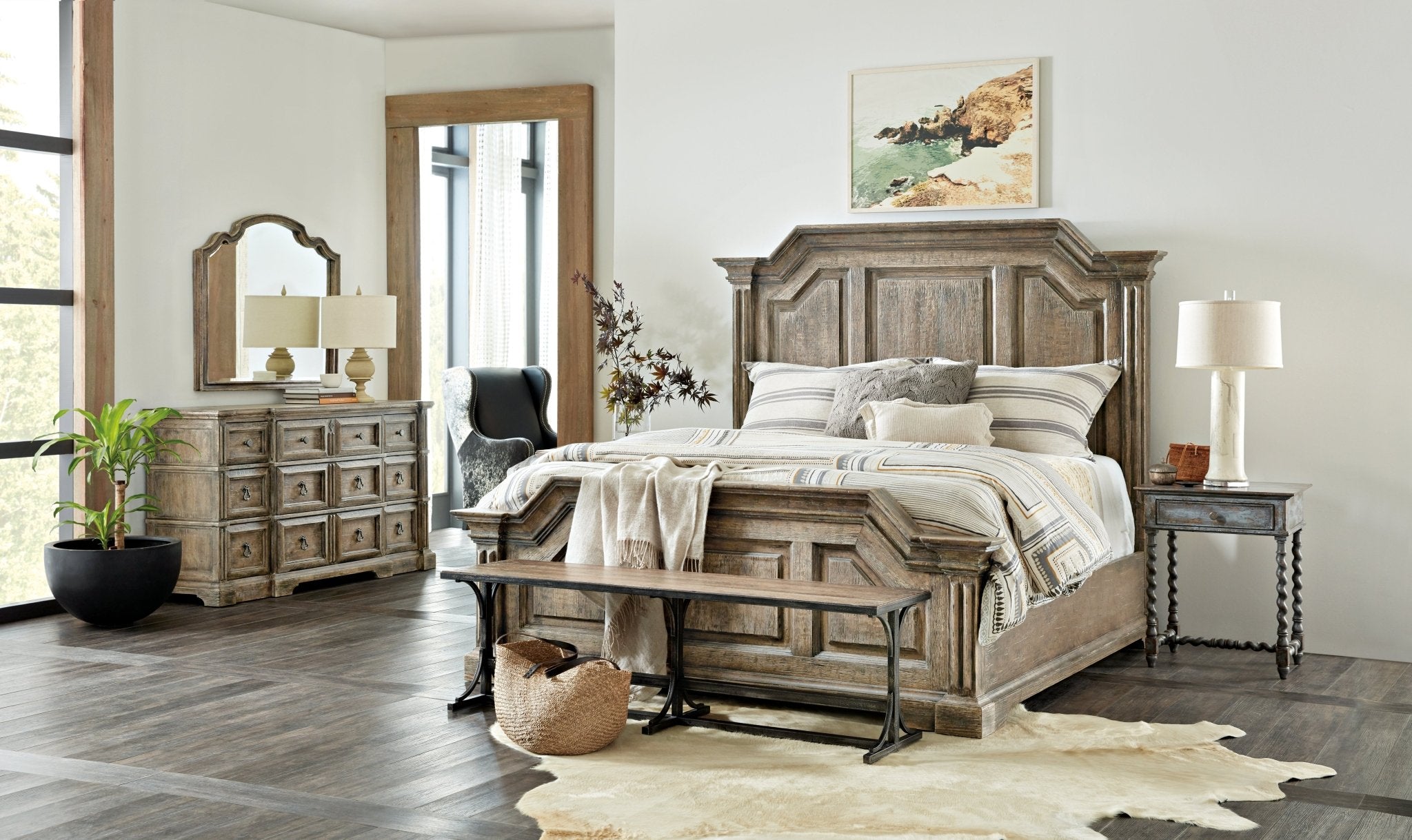 HookerLa Grange Rolling Hill Nine - Drawer Dresser