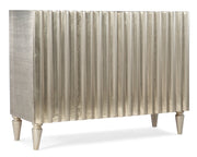 梅兰吉·麦肯纳双门柜