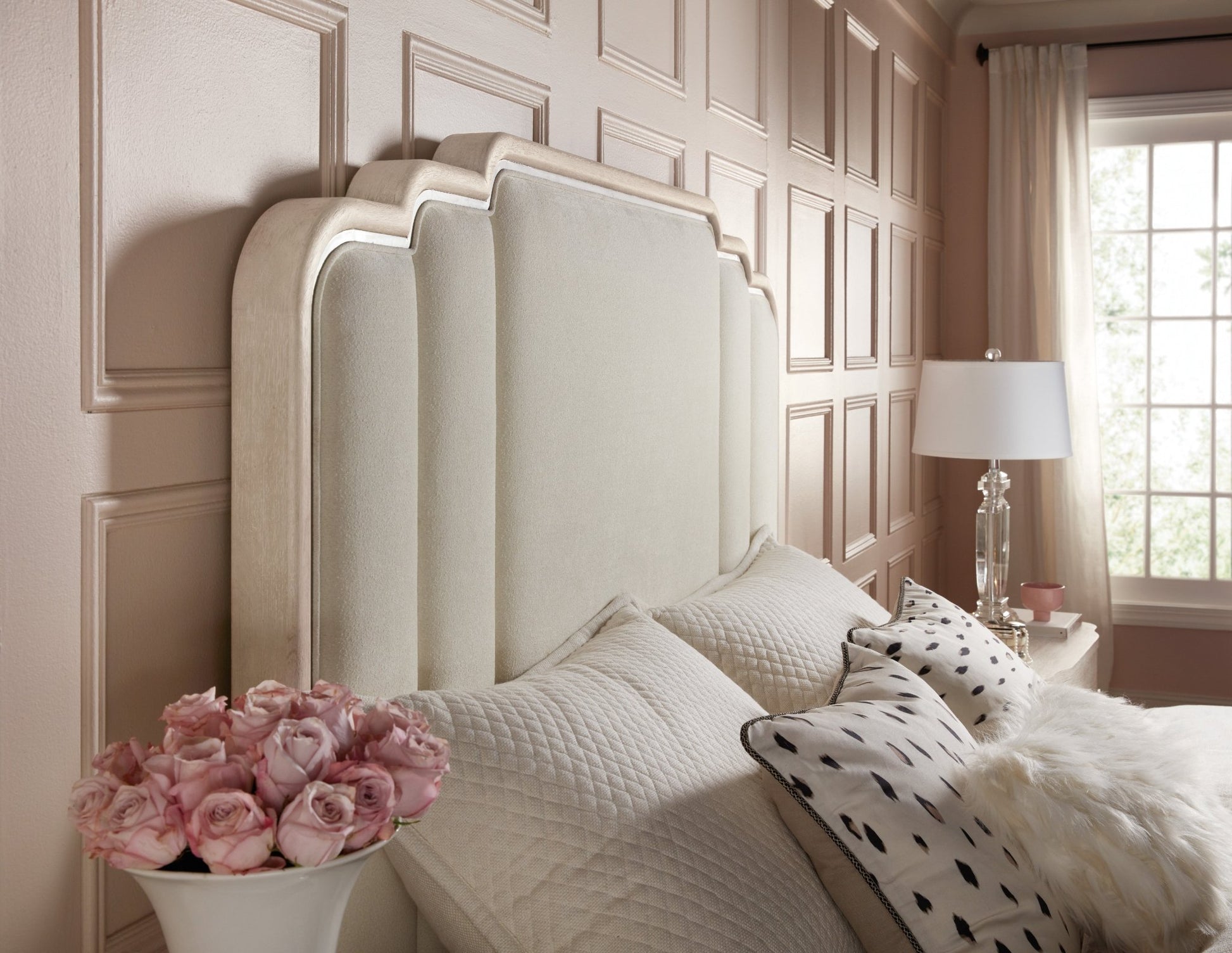 HookerNouveau Chic Cal King Upholstered Bed