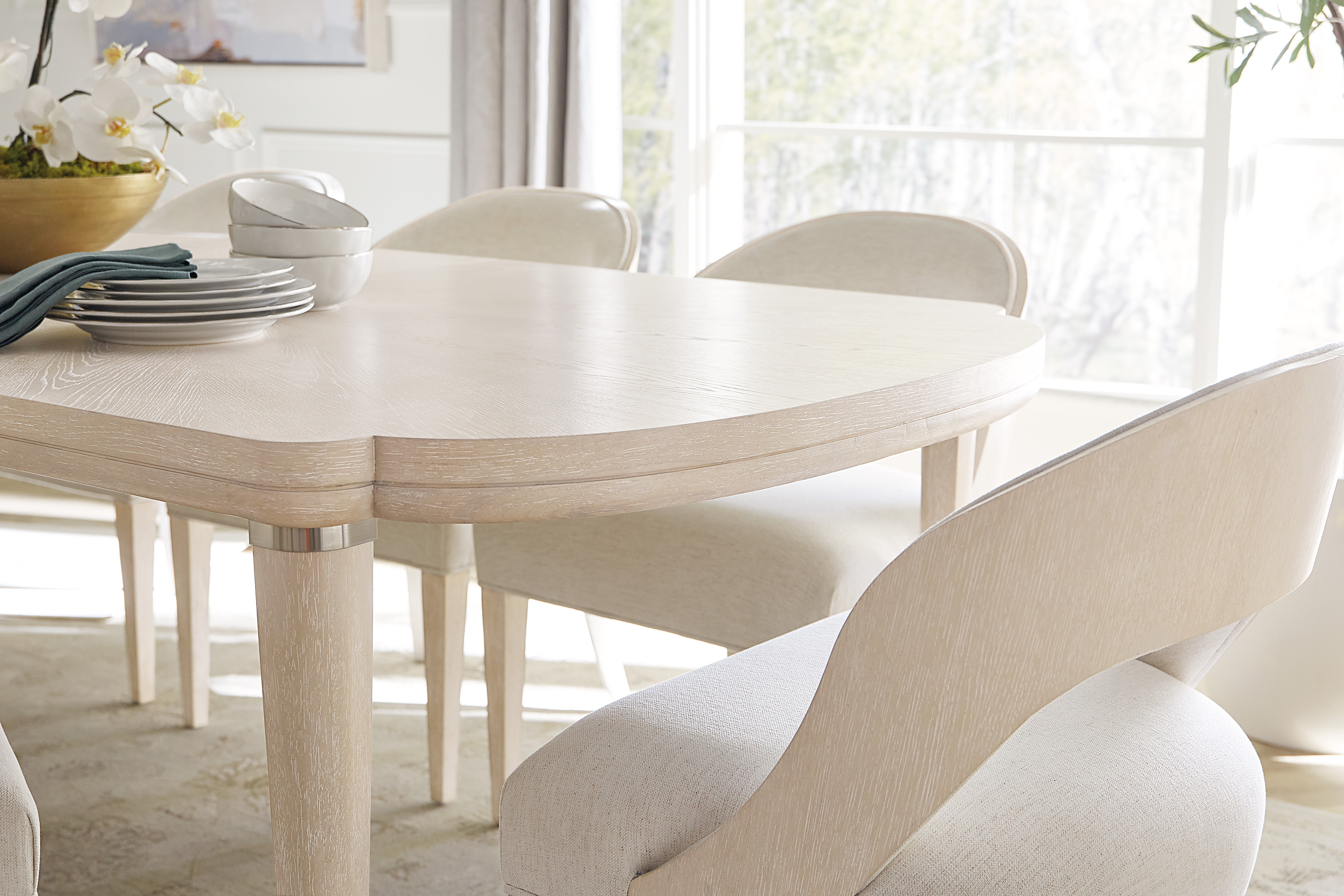 Nouveau Chic Rectangle Dining Table with 1-22in Leaf