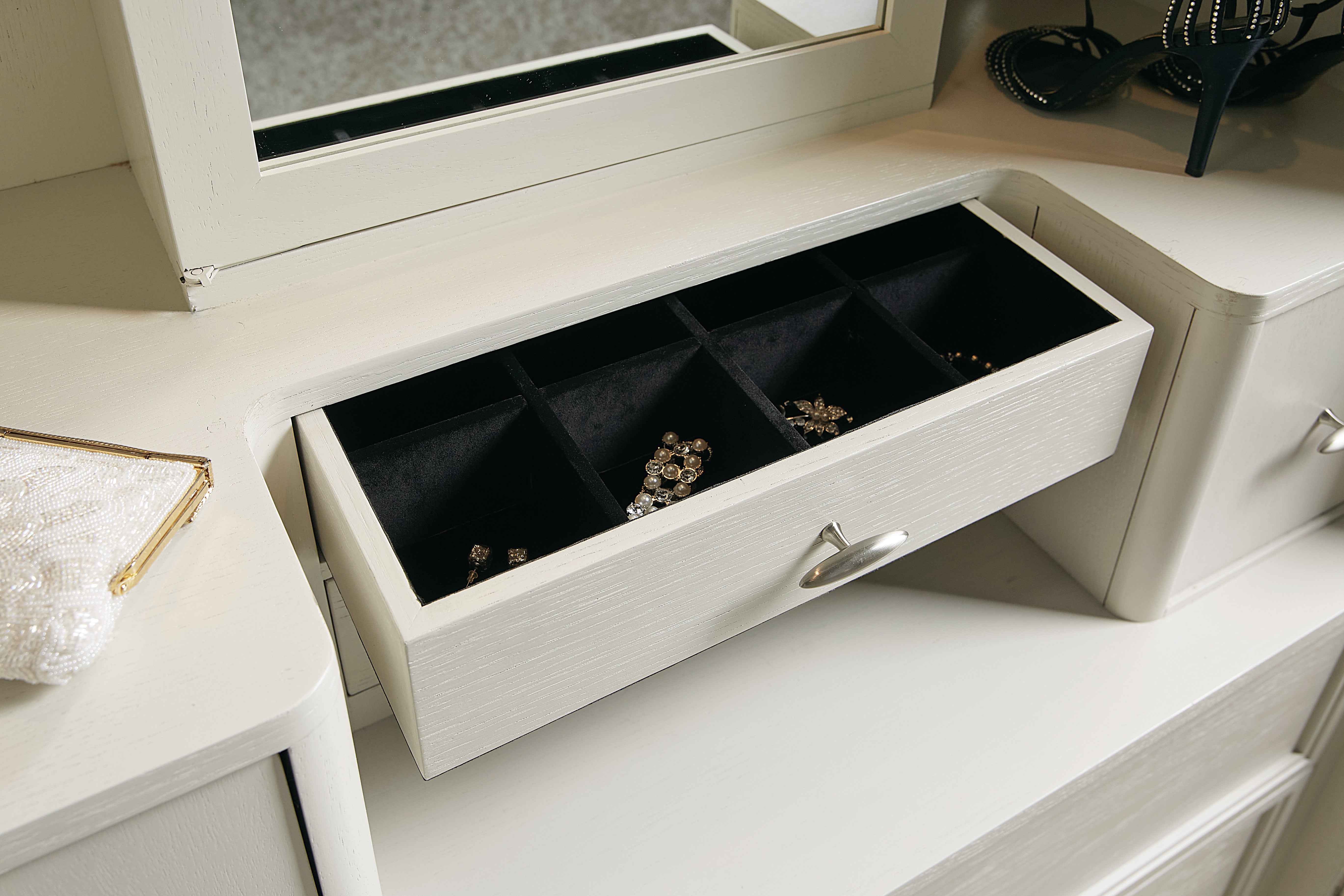 Nouveau Chic Wardrobe