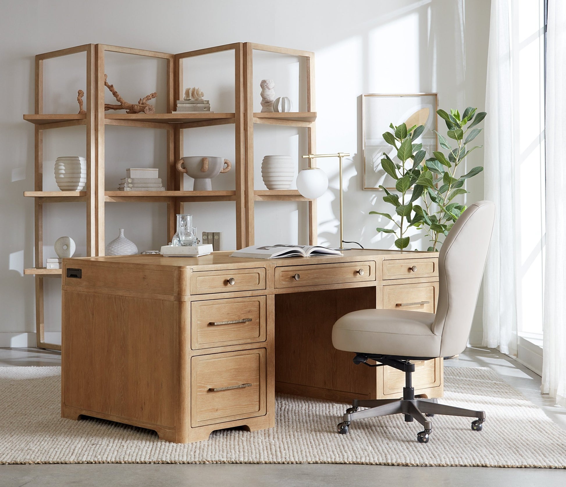 HookerRetreat Executive Desk